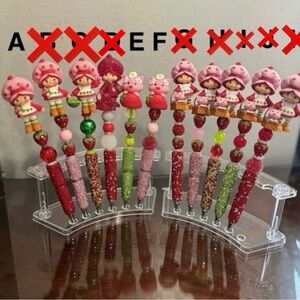 🍀 Strawberry Shortcake Beadable Pens
